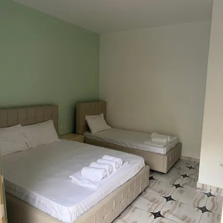 Dhermi Light Apartament