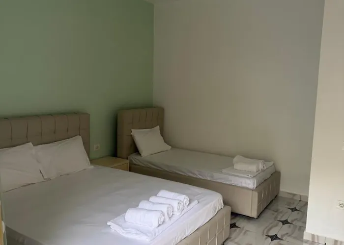 Dhermi Light Apartament